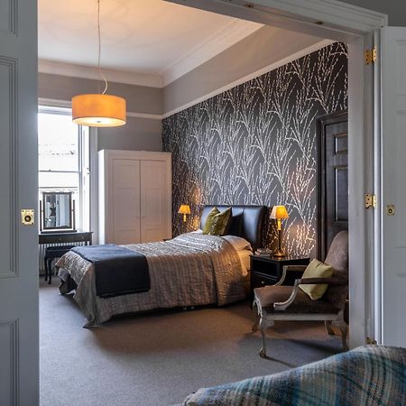 Spacious, Light-Filled Central Period Apartment Bath Exterior foto